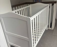 Cot bed