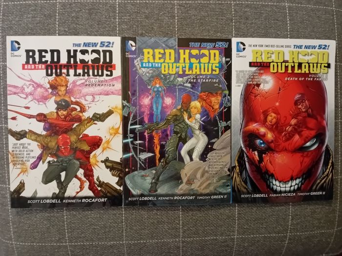 Red Hood & The Outlaws (N52) Vol 1, 2, 3