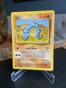 Pokemon Base set Onix 56/102 Near Mint Condition