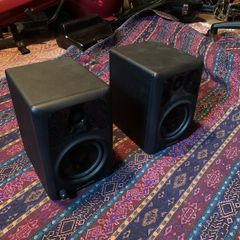 M-Audio 40W active monitors AV-42