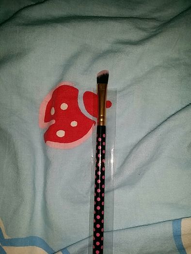Bh cosmetics polka dot brushes