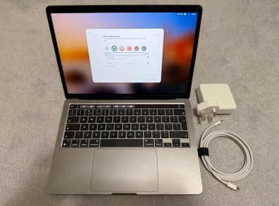 Macbook Pro M2 13inch