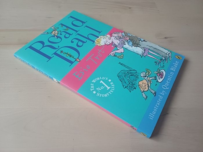 Roald Dahl Books - The Magic Finger & Esio Trot (Fantasy Paperbacks 1991)