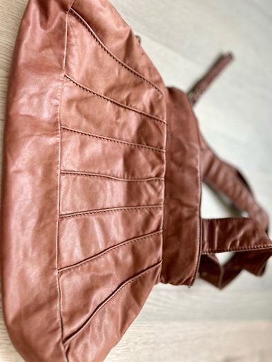 Women handbag
