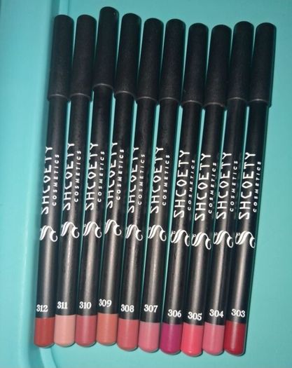 x10 Bundle - Brand New Society Matt Lip Liner - Variety Of Colours - 1.02 Each - RRP - 11.00