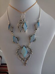 Gemstone Necklace & Earrings Set