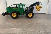 Lego Technic 42157 John Deere 948L-II Skidder