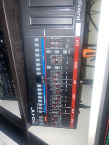 Roland JU-06 boutique