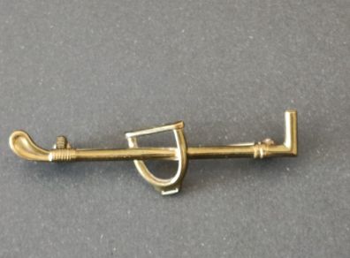 Horseracing horse riding equestrian metal tie pin in very good condition see photos FREE STANDARD POSTAGE INCLUDED