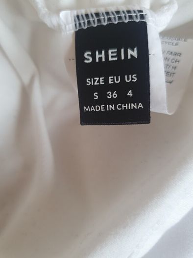 Ladies sports top