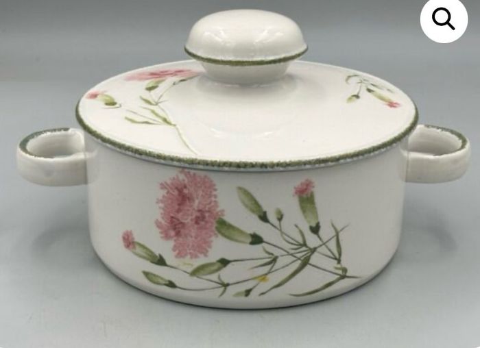 Midwinter Fabulous  1970s 1980s vintage  large  tureen