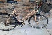 Retro ladies  bike( can deliver)