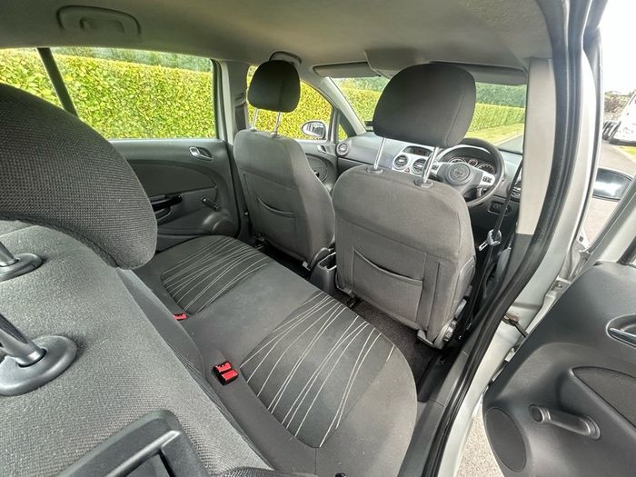 2011 Opel Corsa