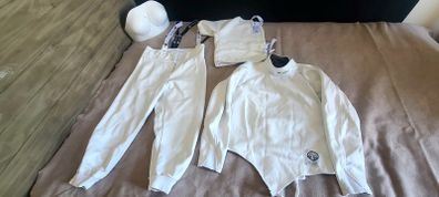 Apex FIE Leon Paul jacket, breeches