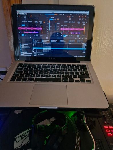 full dj equipment