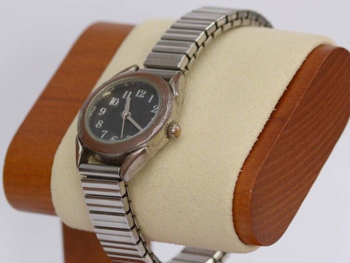 Ladies Quartz Watch