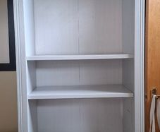 White bookshelf/storage unit