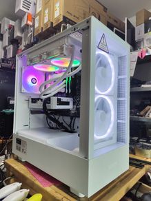 High Performance White Gaming PC  i7/64GB RAM/Radeon RX 9060 XT 16GB/1TB m.2 SSD +1TB HDD