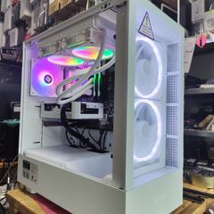 High Performance White Gaming PC  i7/64GB RAM/Radeon RX 9060 XT 16GB/1TB m.2 SSD +1TB HDD