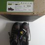 Hiking boots Image 2