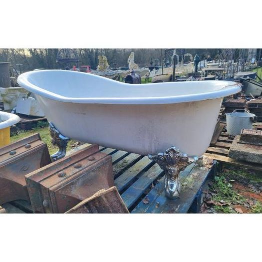 Shop Spoiled Cast Iron Bath KAS1151