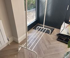 clothes rail