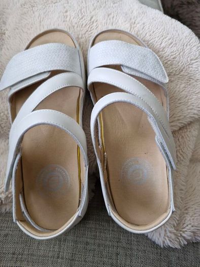 Woman's sandals