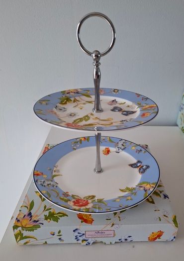 Aynsley Windsor Cottage Tea Set