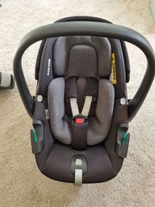Maxi cosi pebble
