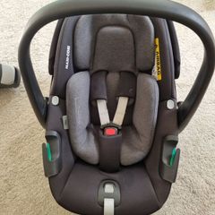 Maxi cosi pebble