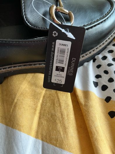 New Ladies loafers - size 6