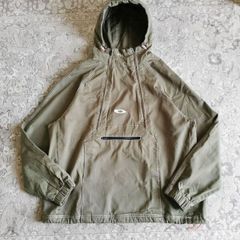 oakley windbreaker