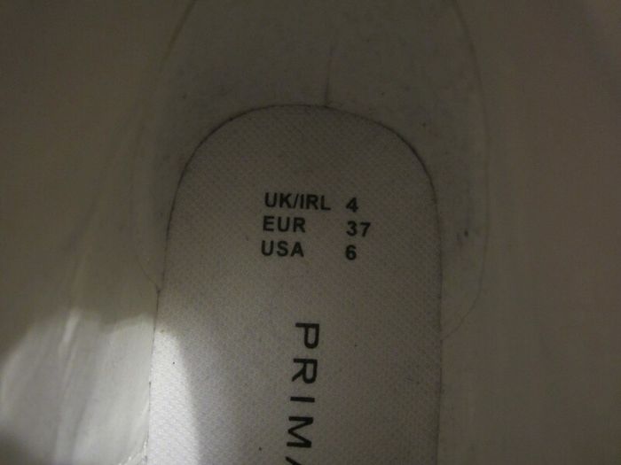 Pennys     size 4    NEW