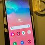 Samsung Galaxy S10e Image 5