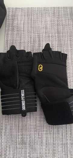 gym gloves