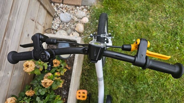 Btwin 14 inch kids bike