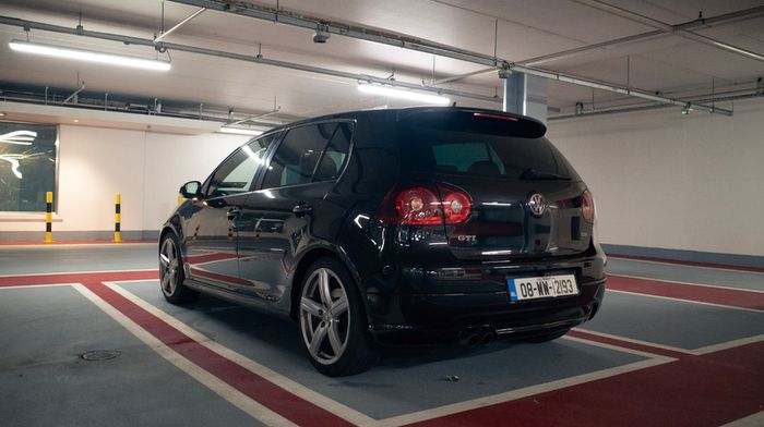 Volkswagen Golf GTI PIRELLI edition