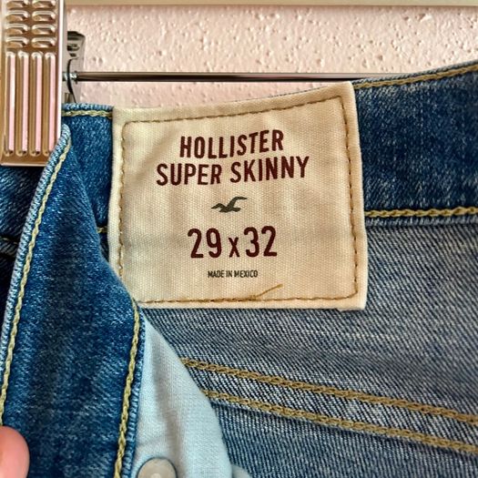 Hollister Super Skinny Jeans 29W32L LIKE NEW