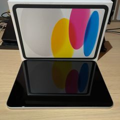 Apple iPad 10th Gen 256Gb like new