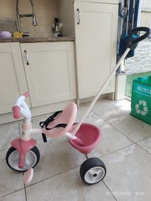 SMOBY pink tricycle