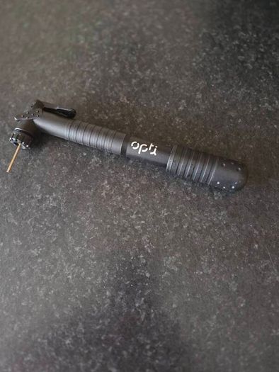 bicycle pump