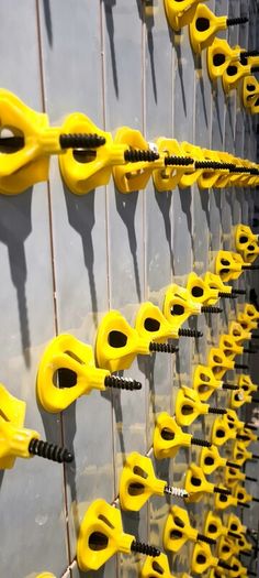 Spin Master Tile Levelling System 5mm - 28mm thickness tiles , Suitable for all tiles including outdoor porcelain tiles, 100% Level Results