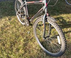 boys bike 26"