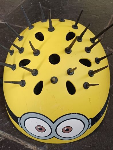 Minion Kids Helmet (M)