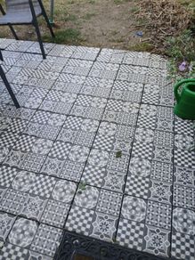 Garden Patio Tiles ( click in tiles )