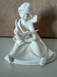 Vintage Porcelain Figurine 'Fly Away' Regency Fine Arts