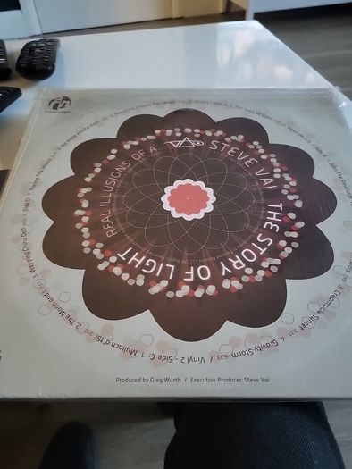 Steve Vai the story of light. real illusions 2 vinyl