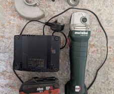 metabo battery grinder