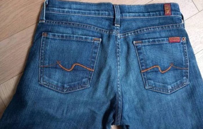 7 For All Mankind 26 x 32 jeans