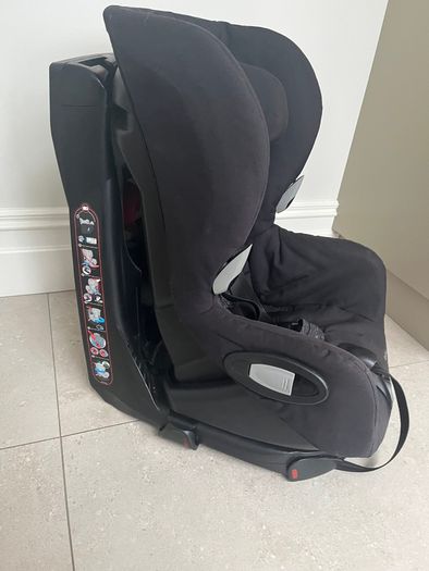 Maxi Cosi Axis Carseat